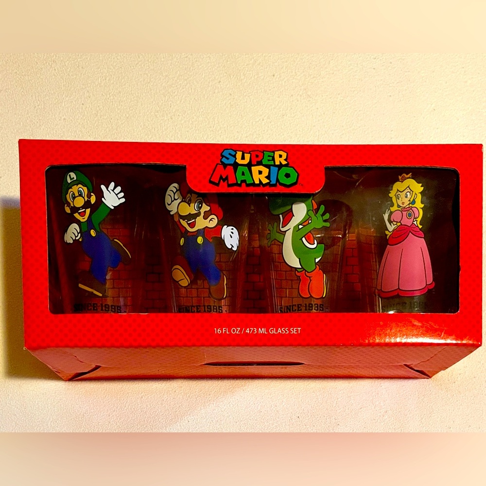 NEW Mario Bros. Collectible 16 oz Pint Glasses